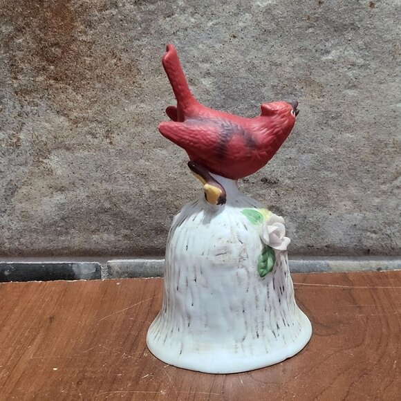 Vintage Red Cardinal Bird Bell Ceramic Figurine - Picture 5 of 9